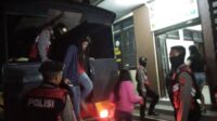 Berkedok Warung Kopi Belasan Pemuda di Amankan Polres Probolinggo