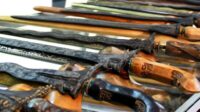 Keris”Adalah Senjata Asli khas Indonesia dari Jaman Kerajaan kuno yang Sudah di Akui Oleh UNISCO