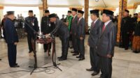 Setelah Sempat Memanas, Ahirnya 5 Anggota Komisi Informasi Resmi Dilantik Bupati