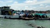 Hampir Celaka, Kapal Tongkang Terseret Arus Kencang