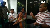 Wali Kota Surabaya Terus Kunjungi Korban Pemilu Serempak dan Berikan Santunan
