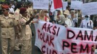 Tak Puas Dalam Perolehan, KPU Didemo Pendukung 02