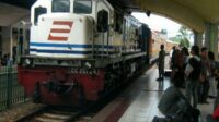 Jelang Putusan MK Polrestabes Surabaya Gelar Razia di Stasiun Kereta Api Gubeng