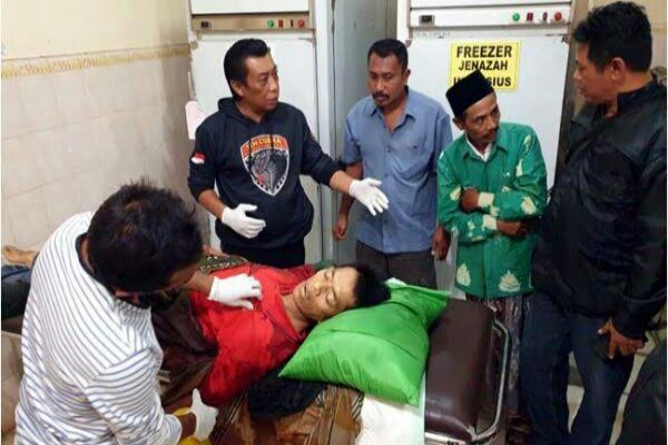 Gadaikan Istri 250 Juta, Suami Salah Bacok