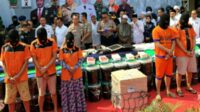 Pelaku Jaringan Internasional, Mapolres Tanjung Perak Musnakan 50 Kg Narkoba Jenis Sabu