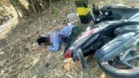 Warga Bangkalan Dihebohkan Dengan Penemuan Mayat Tergeletak Dipinggir Jalan Penuh Luka Sayatan