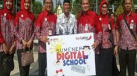 Hari Guru Nasional: Disdik Sumenep Luncurkan Kartu Cerdas Untuk Sekolah Menengah Atas