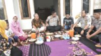 Datangi Penderita Penyakit Leukimia: Jago Dalam Penegakan Hukum, Kapolres Sumenep Juga Berjiwa Sosial Tinggi