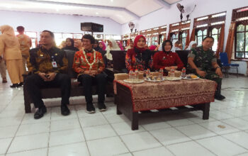 Didik Dengan Cinta, Kak Seto dan Ketua PKK Sumenep Berikan Materi Tentang Anak